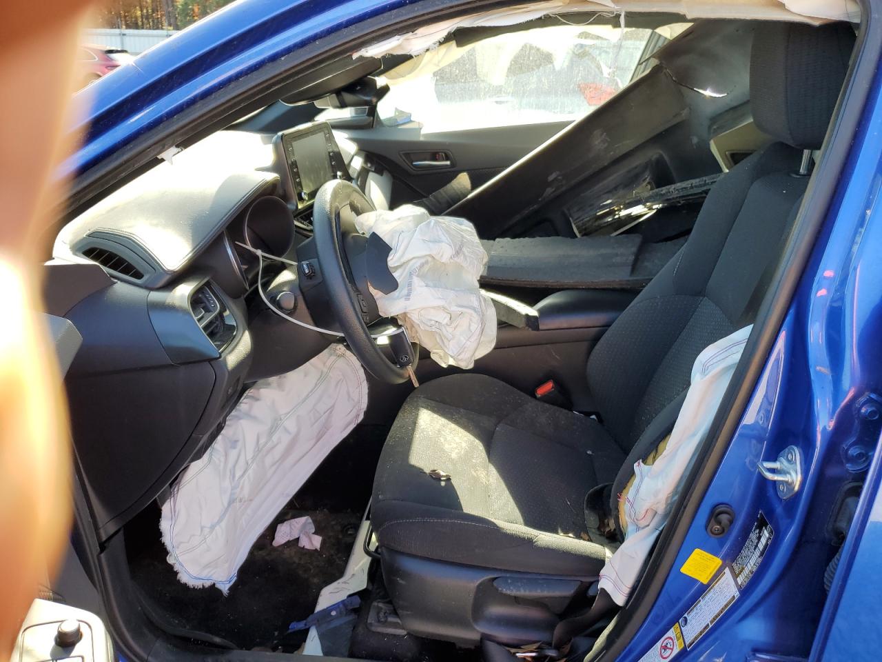 2019 Toyota C-HR - Image 7