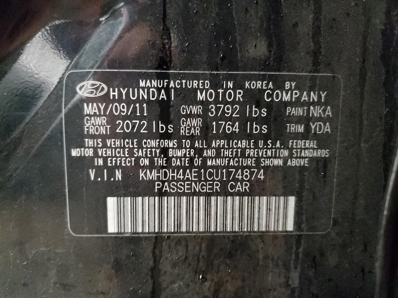 2012 Hyundai Elantra - Image 12