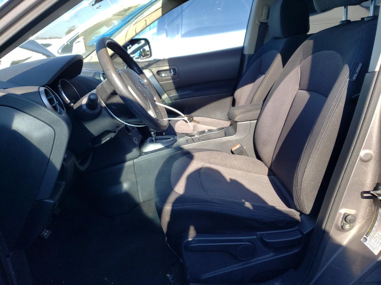 2010 Nissan Rogue - Image 7