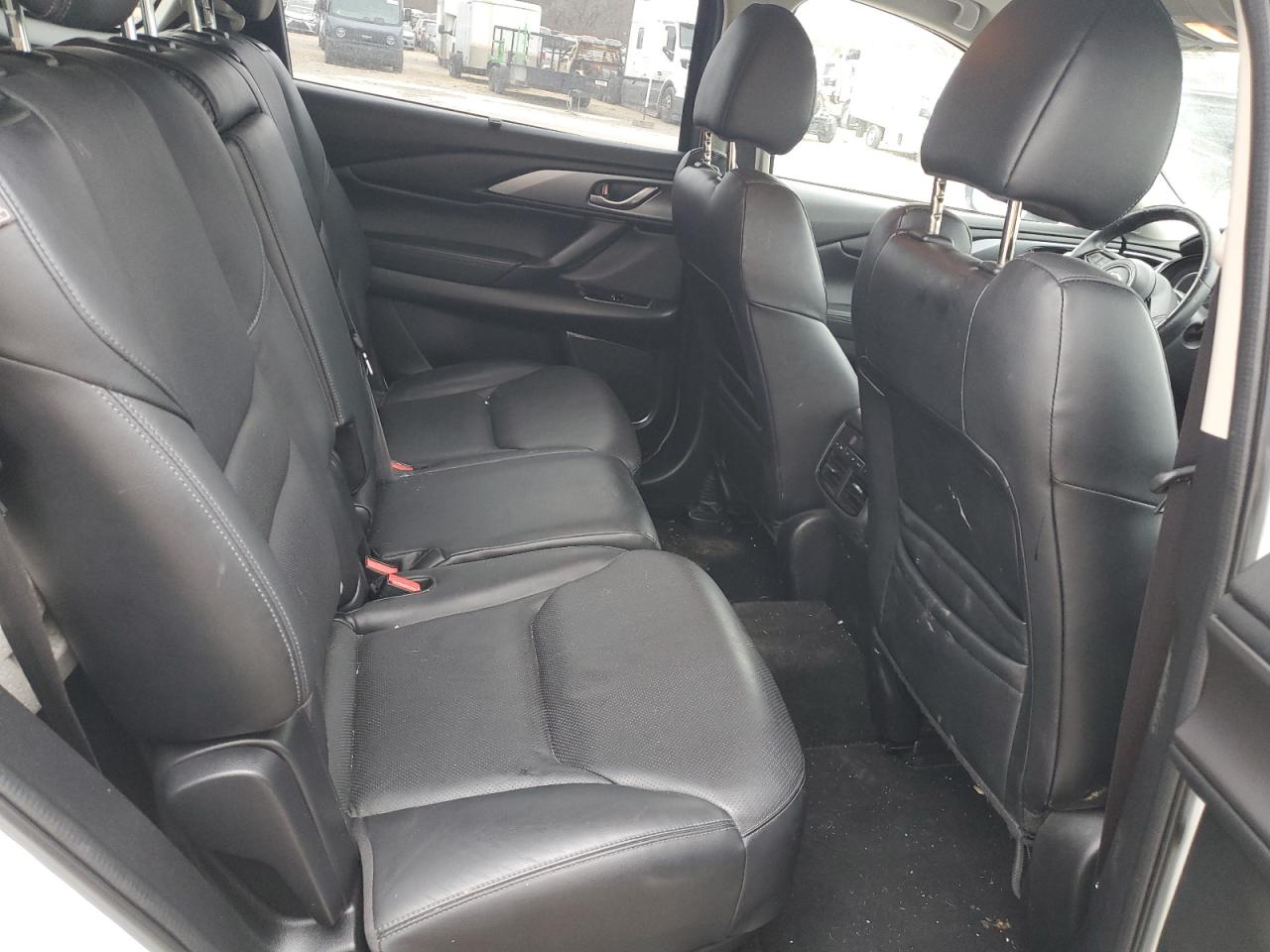 2016 Mazda CX-9 - Image 11