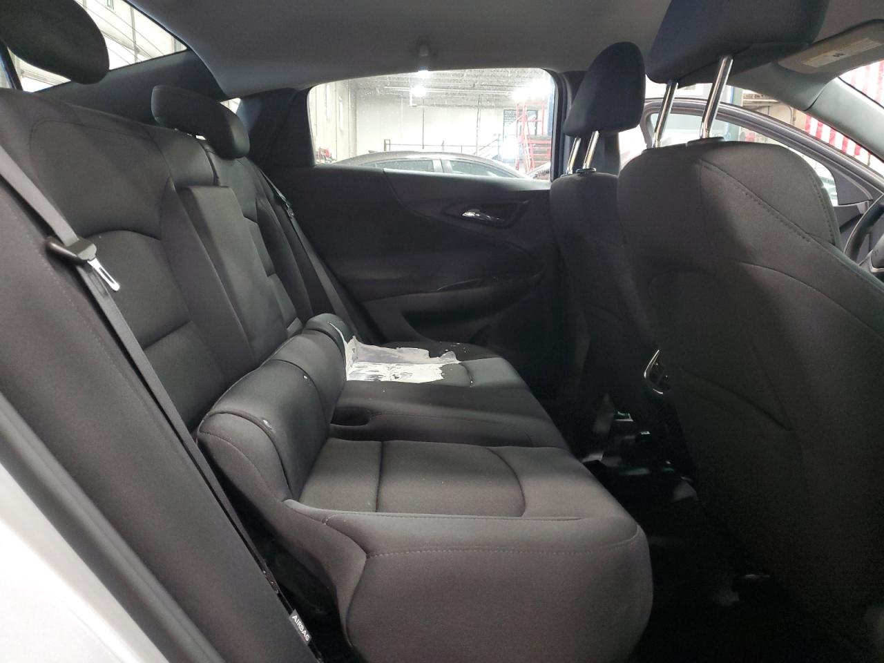 2022 Chevrolet Malibu - Image 10