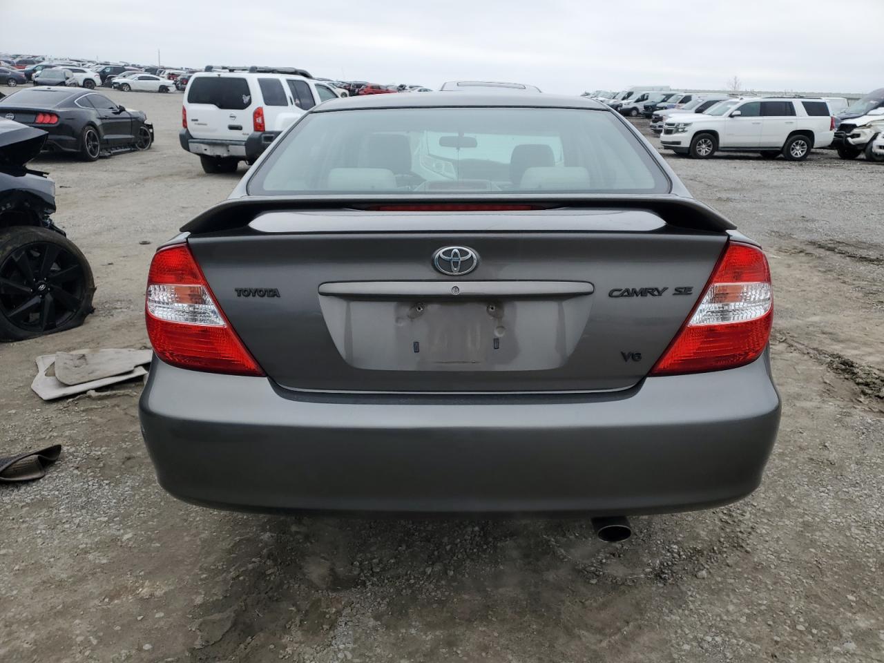 2004 Toyota Camry - Image 6