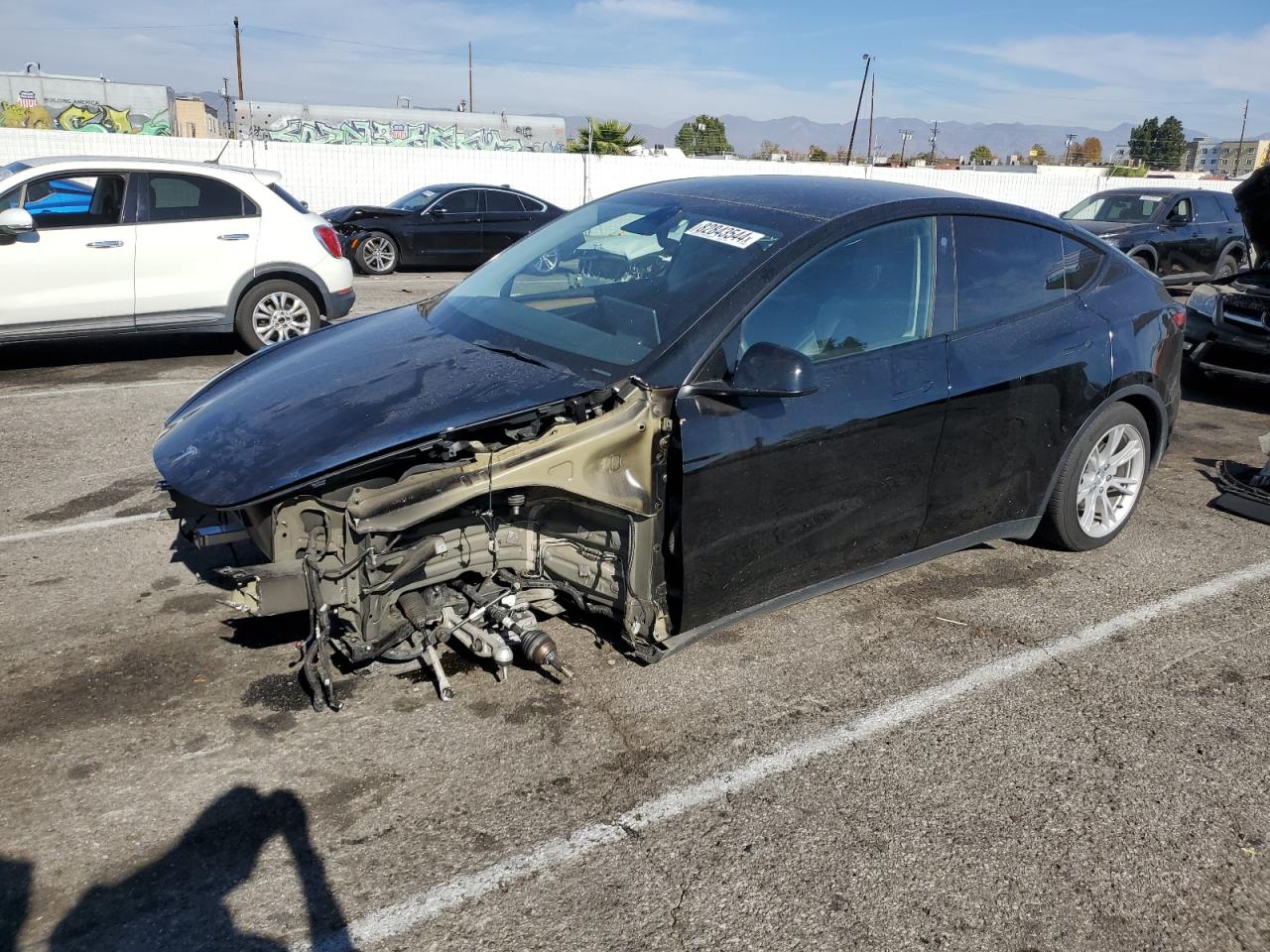 VIN 7SAYGDEEXPA060227 2023 TESLA MODEL Y no.1