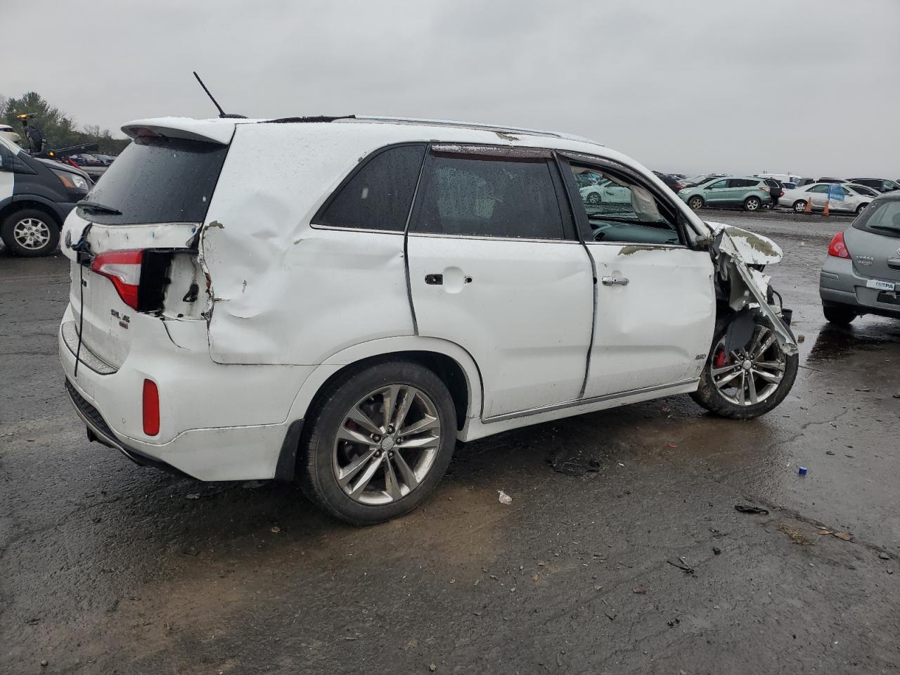 2014 Kia Sorento - Image 3
