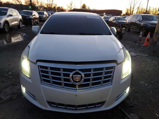  CADILLAC XTS 2014 White