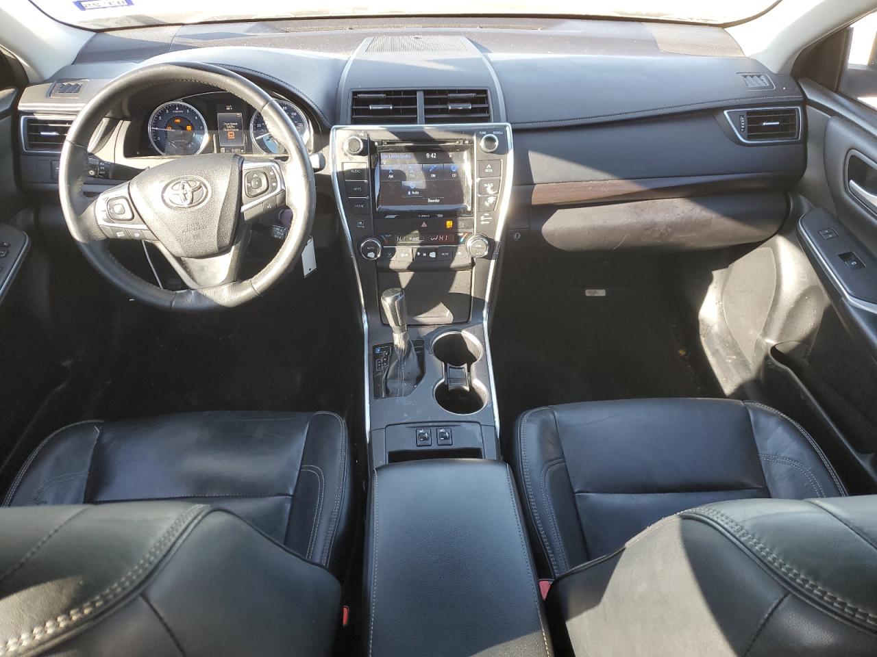 2017 Toyota Camry - Image 8