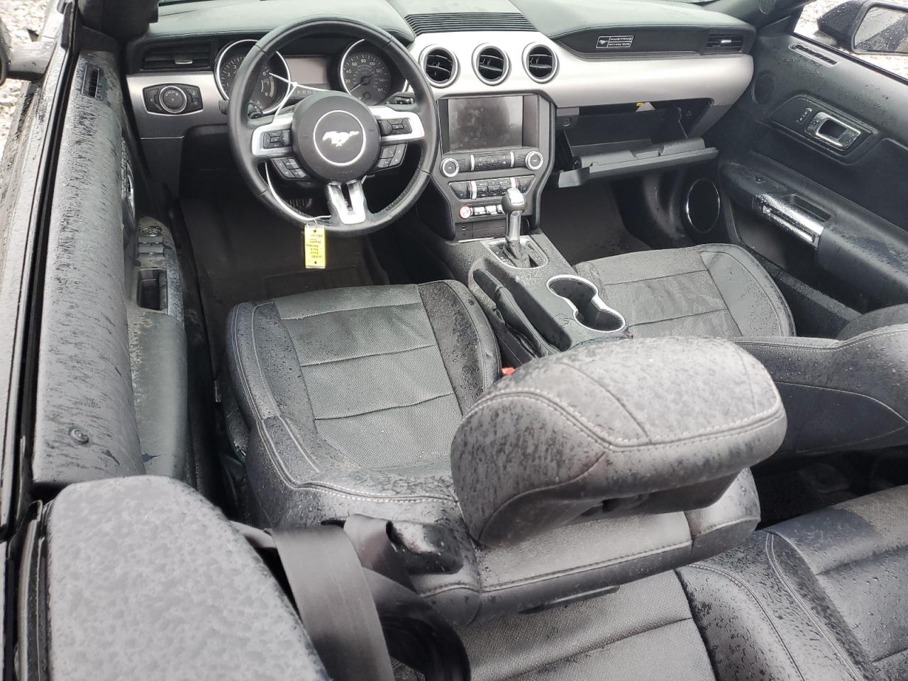 2020 Ford Mustang - Image 8