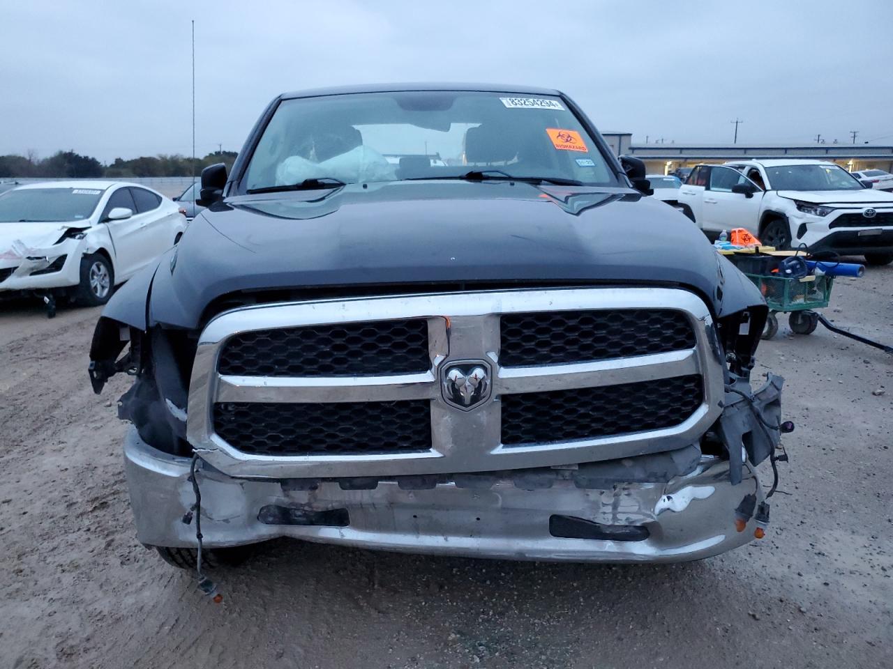 VIN 1C6RR6FT8KS719741 2019 RAM 1500 no.5