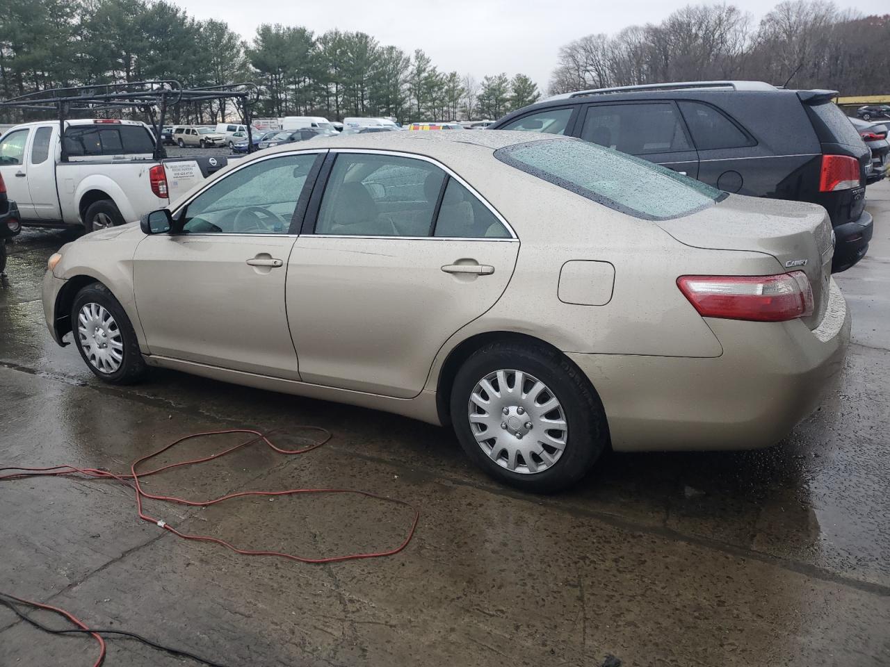 2009 Toyota Camry - Image 2