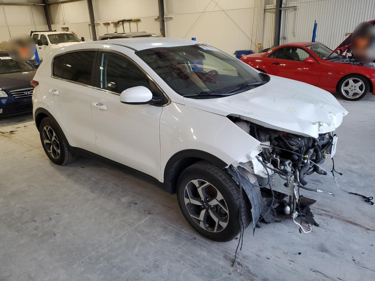 2022 Kia Sportage - Image 4