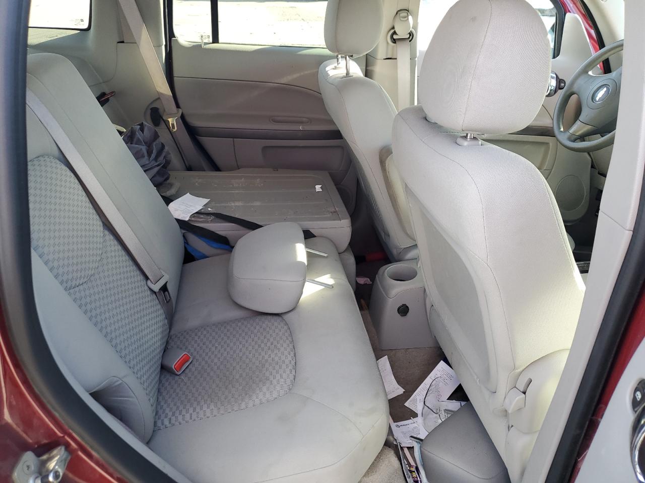 2007 Chevrolet HHR - Image 11