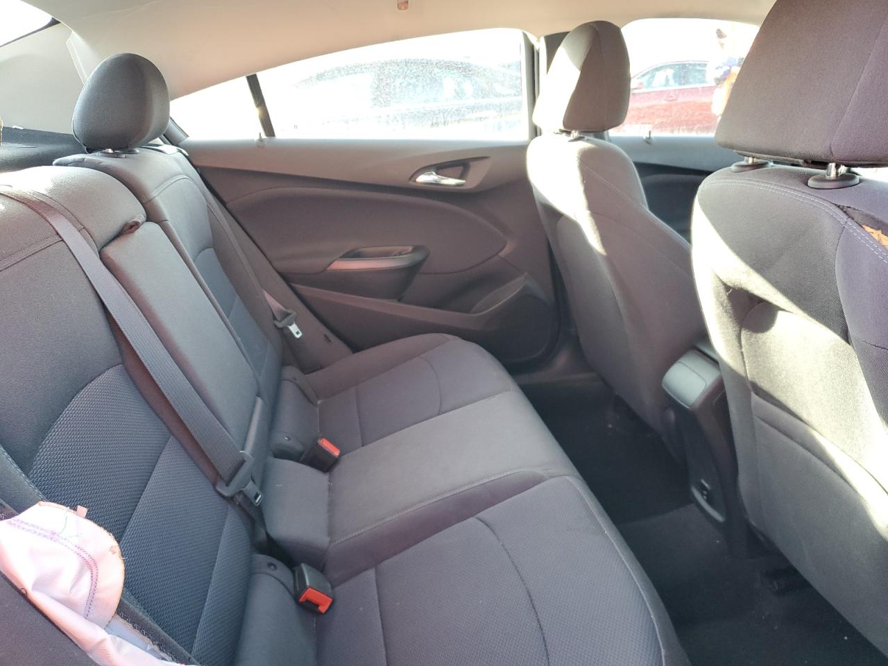 2018 Chevrolet Cruze - Image 10