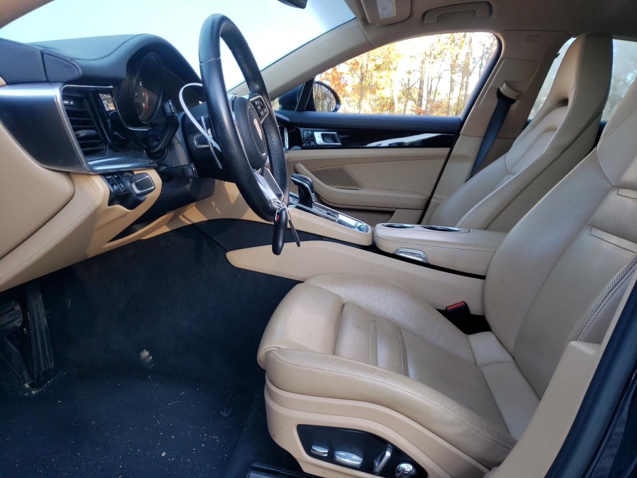 2018 Porsche Panamera - Image 7