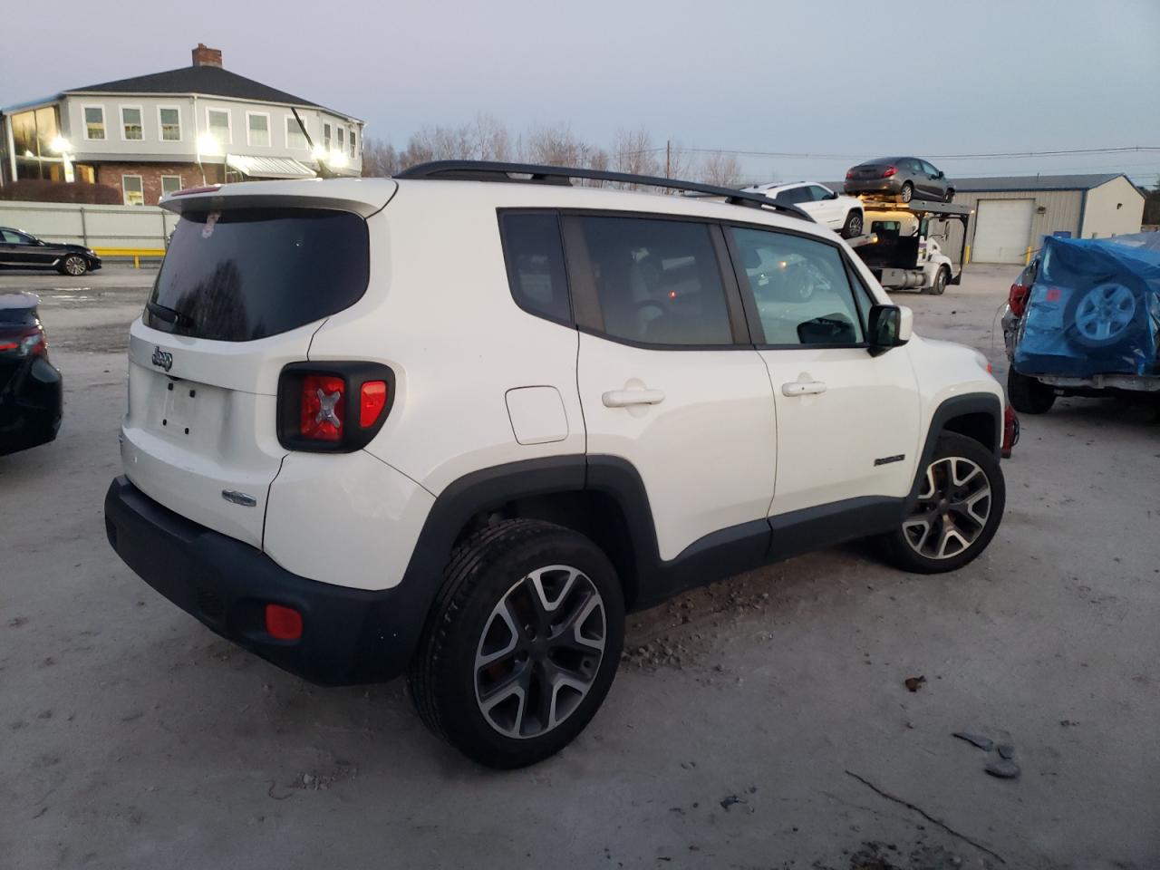 VIN ZACCJBBT0FPB96716 2015 JEEP RENEGADE no.3