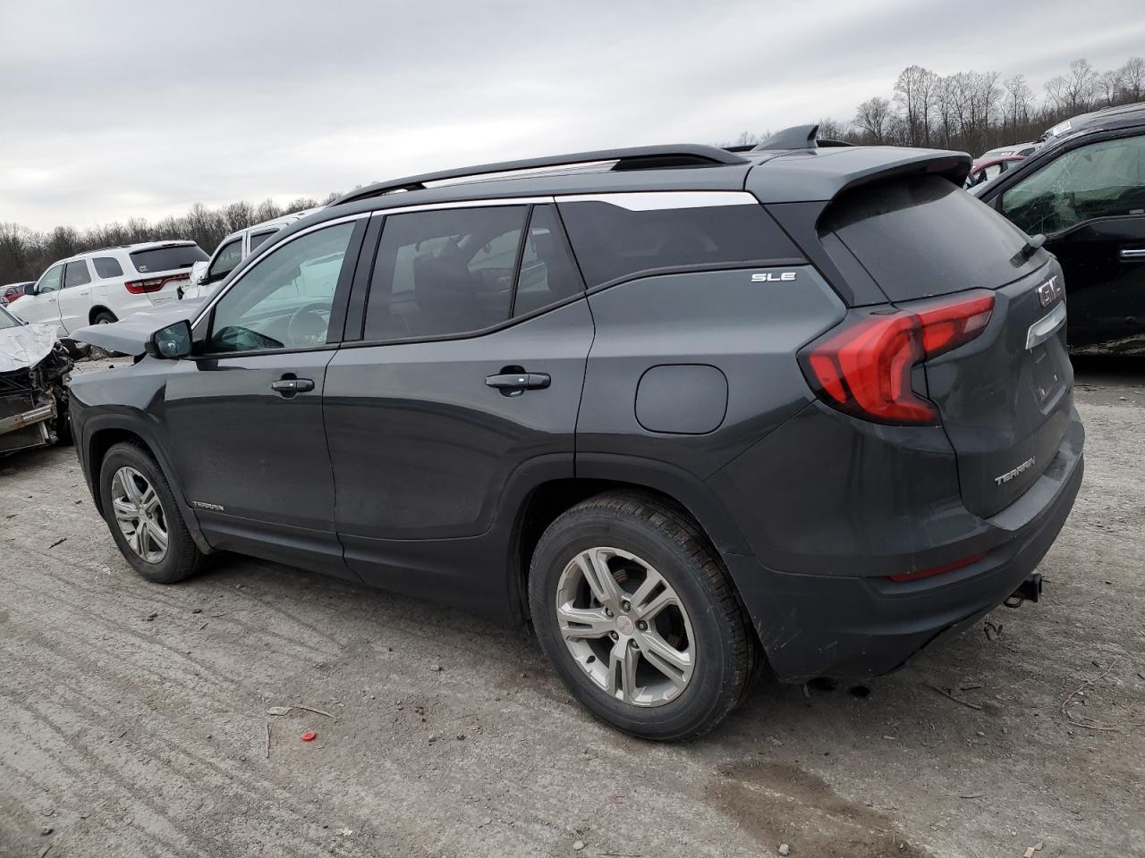 2020 GMC Terrain - Image 2