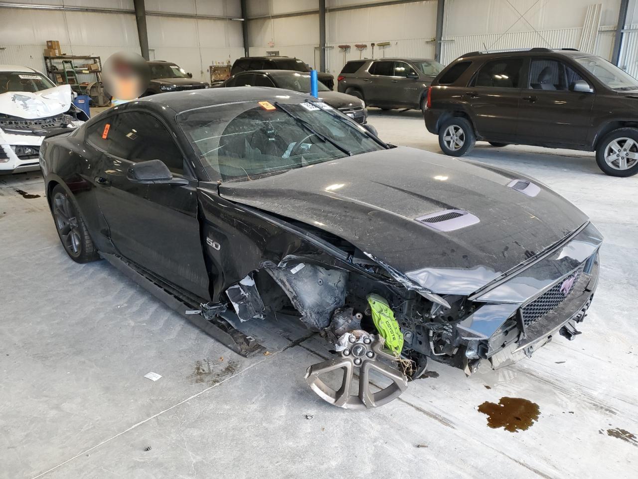 2019 Ford Mustang - Image 4