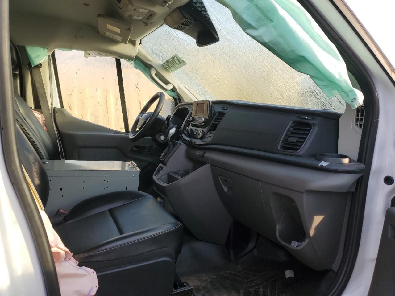 2023 Ford Transit - Image 8