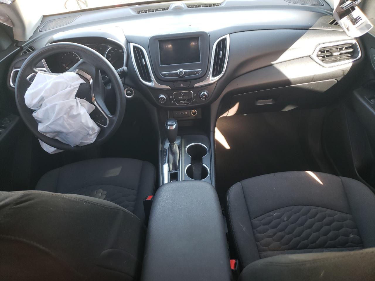 2019 Chevrolet Equinox - Image 8