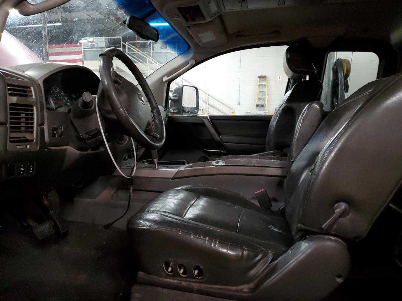 2005 Nissan Titan - Image 7