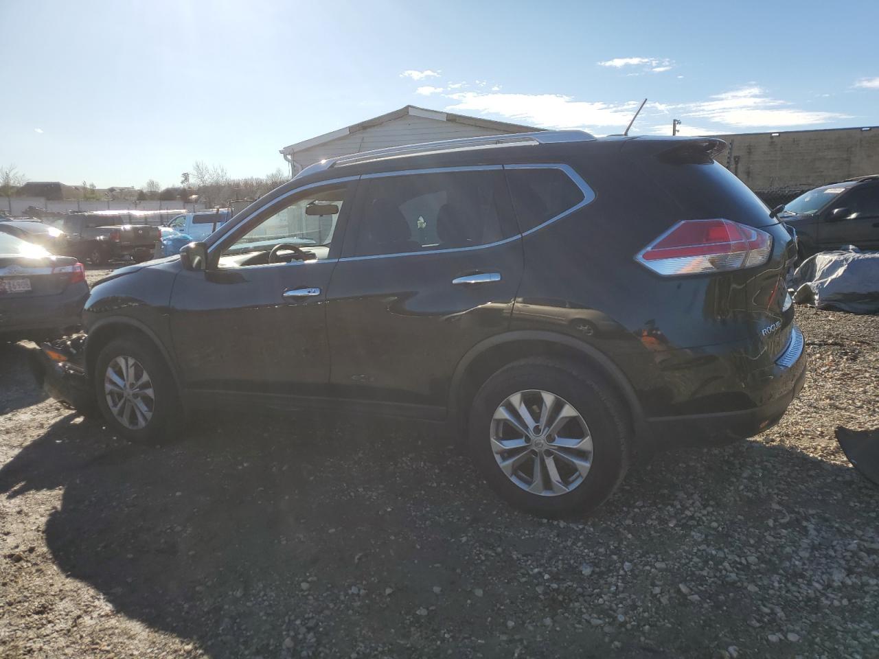 KNMAT2MV7GP687279 2016 NISSAN ROGUE - Image 2