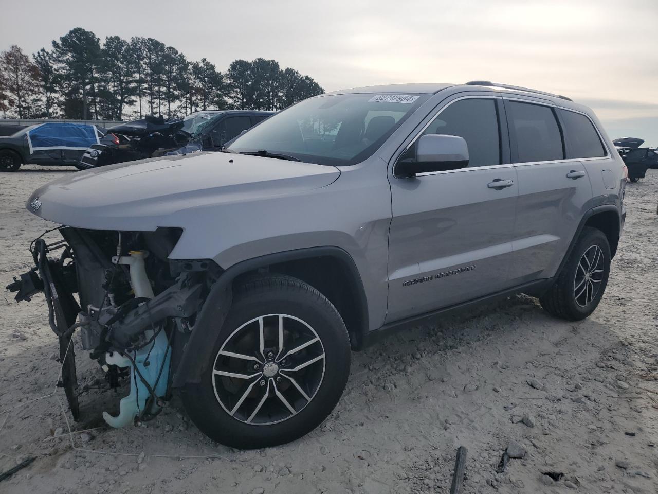 2017 Jeep Grand Cherokee - Image 1