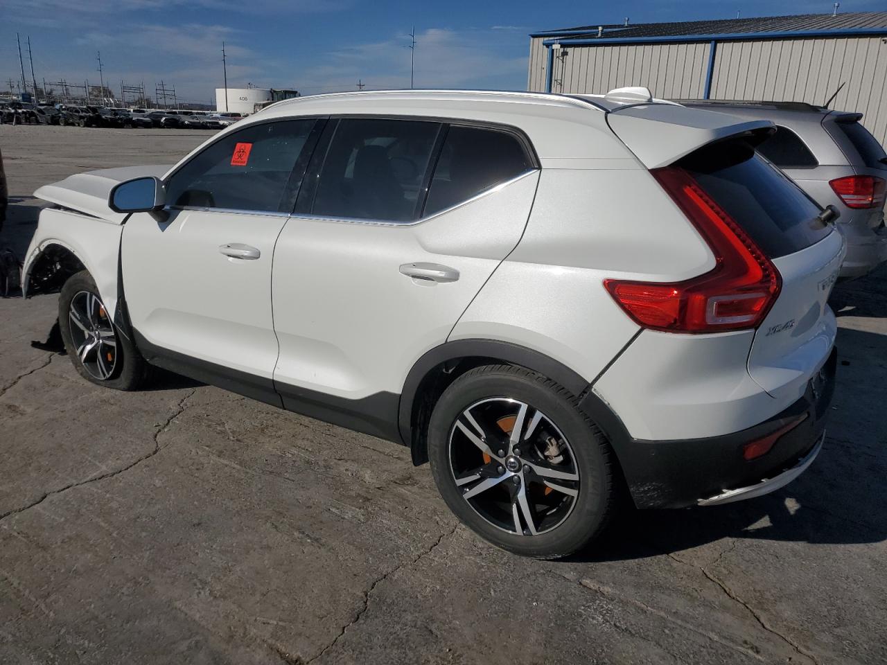 VIN YV4L12UE0P2042286 2023 VOLVO XC40 PLUS no.2