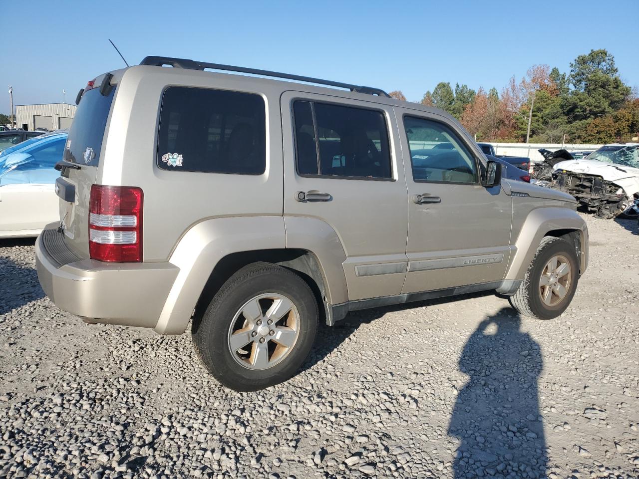 2011 Jeep Liberty (North America) - Image 3