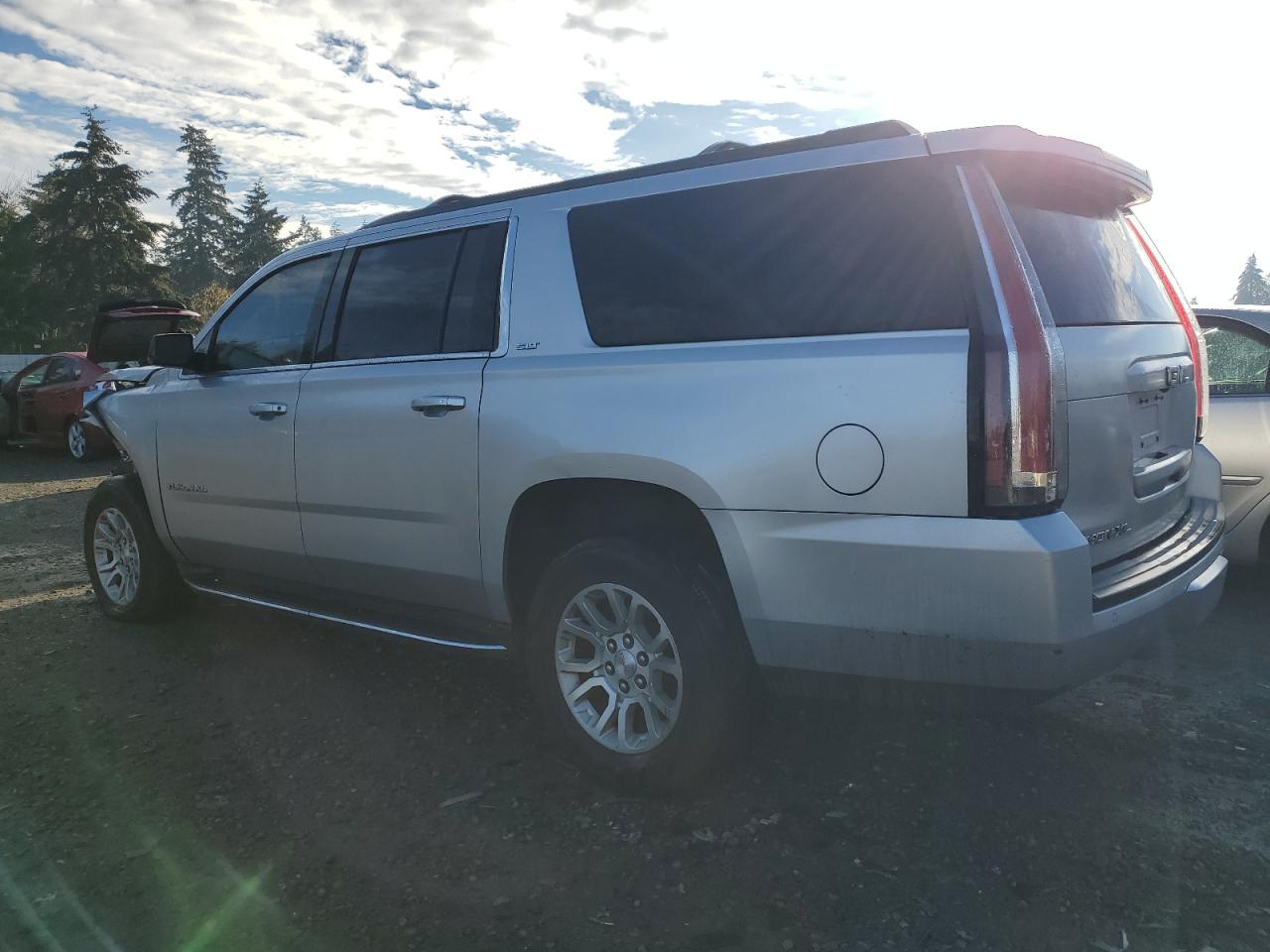 VIN 1GKS2GKCXHR179453 2017 GMC YUKON no.2