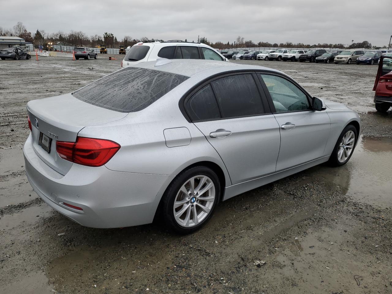 VIN WBA8A9C57GK618424 2016 BMW 3 SERIES no.3