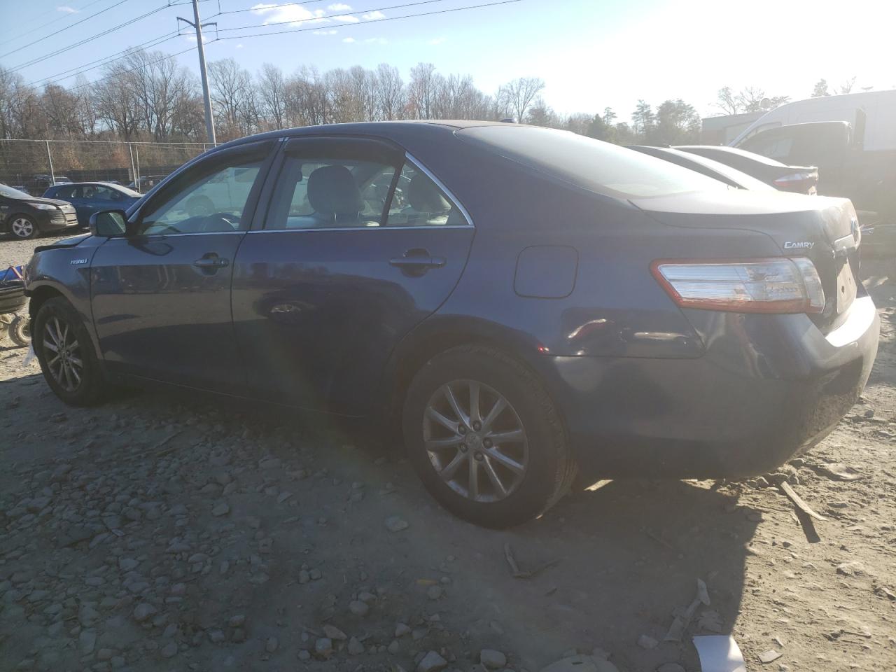2011 Toyota Camry - Image 2