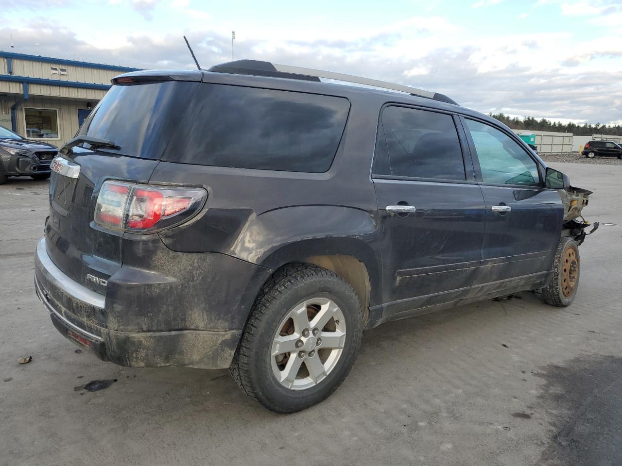 2014 GMC Acadia - Image 3
