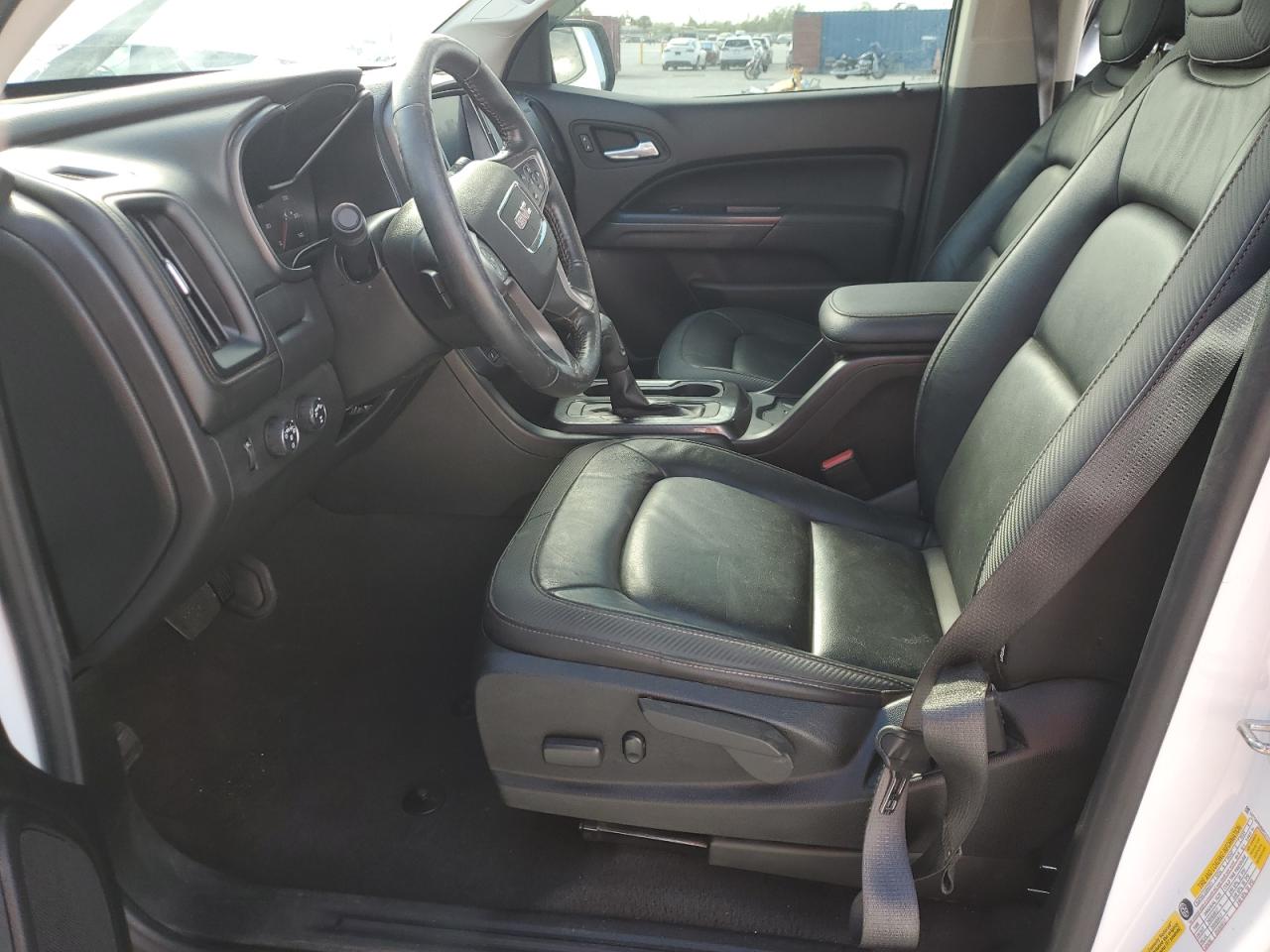 2021 GMC Canyon - Image 7