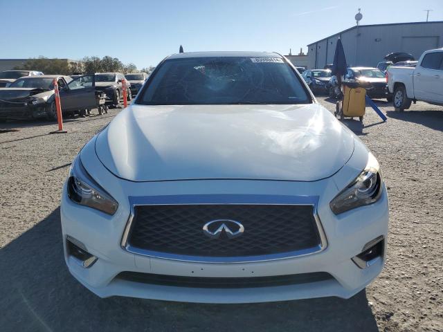  INFINITI Q50 2018 Белы