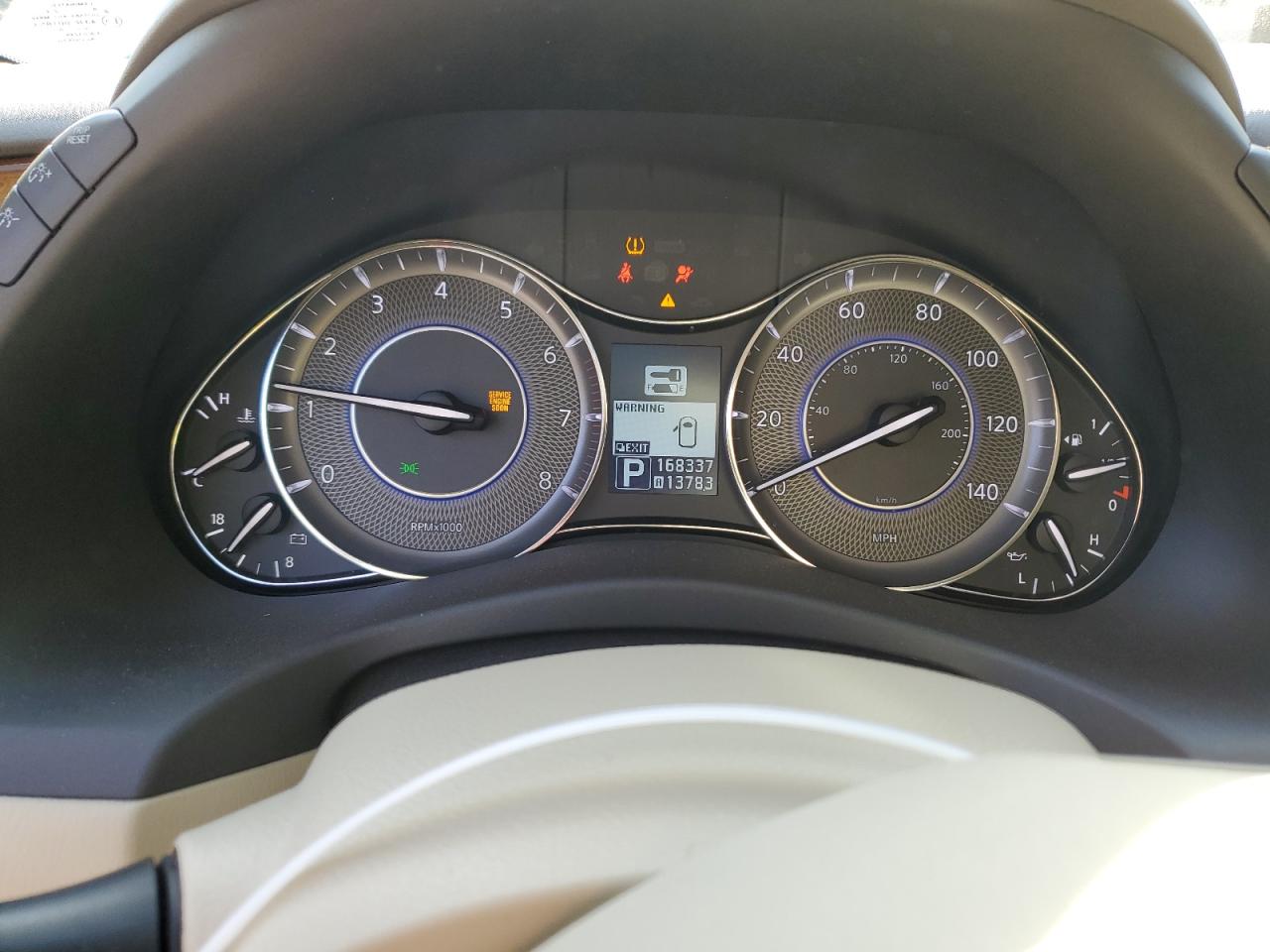 2012 Infiniti QX56 - Image 9
