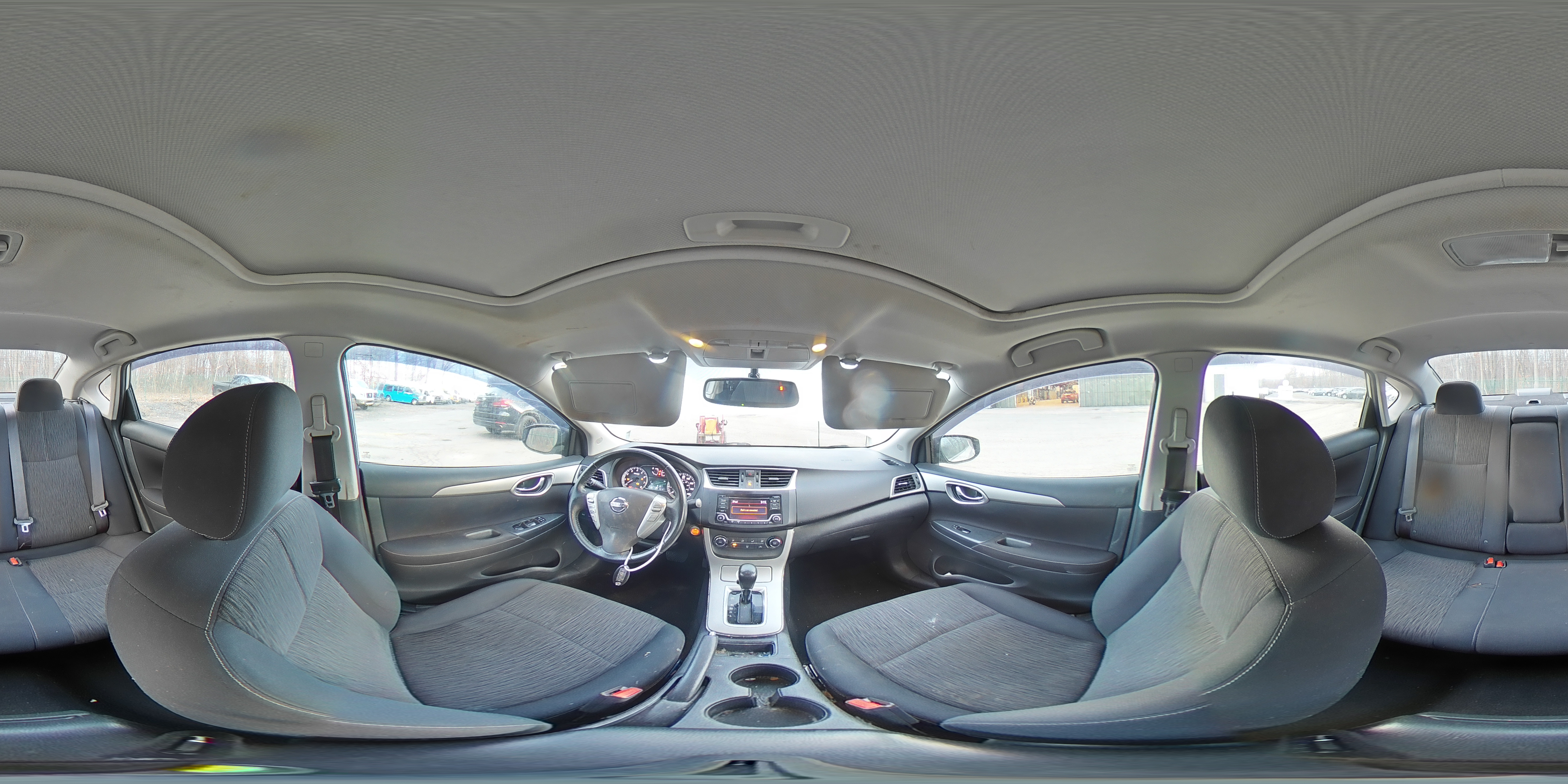 2015 Nissan Sentra - Image 13