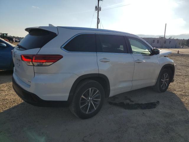  TOYOTA HIGHLANDER 2018 Biały