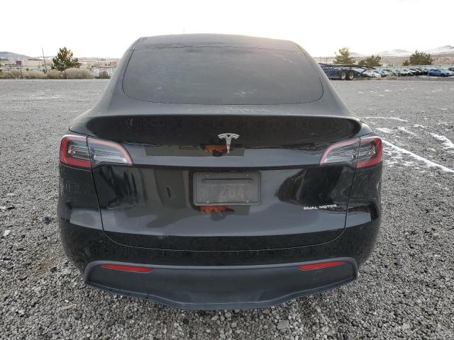  TESLA MODEL Y 2023 Чорний