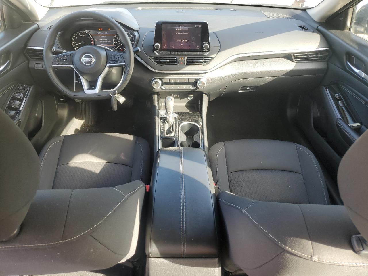 2021 Nissan Altima - Image 8