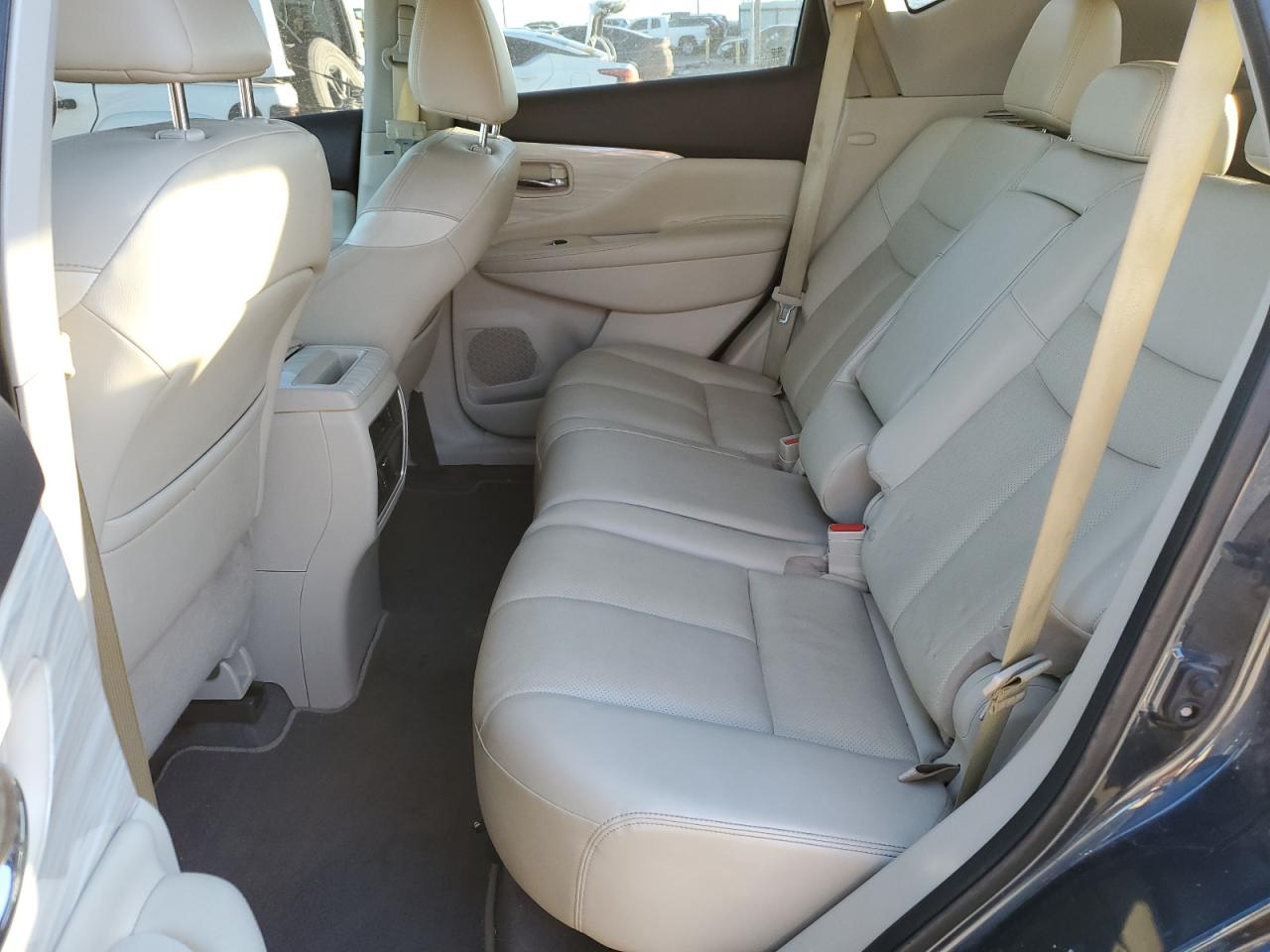 2017 Nissan Murano - Image 11