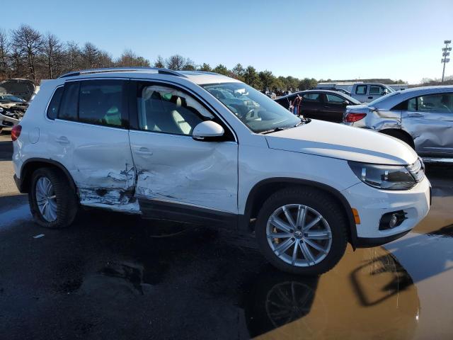  VOLKSWAGEN TIGUAN 2013 Белый