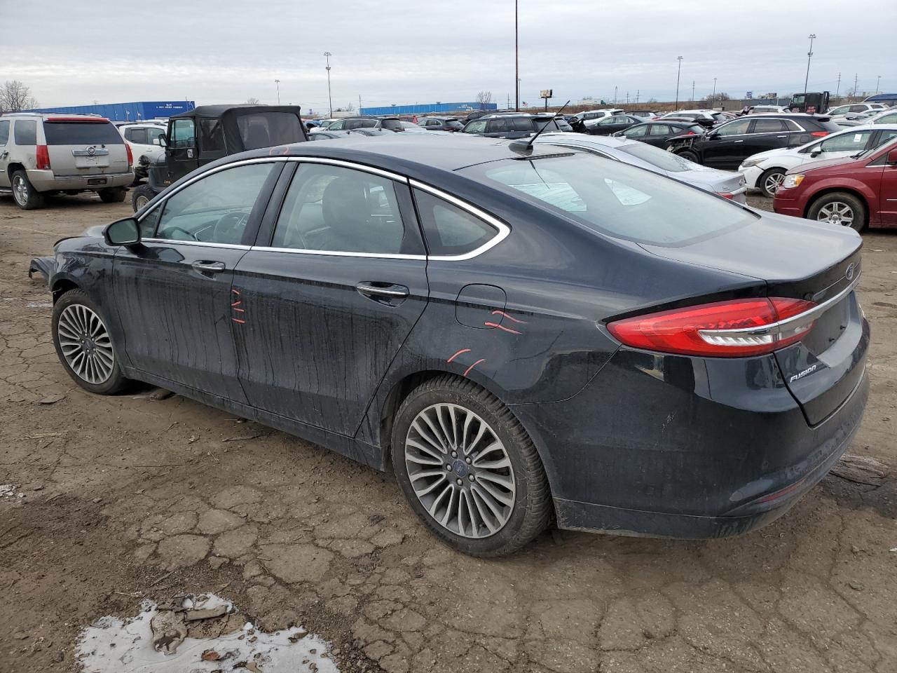 VIN 3FA6P0HD8JR252437 2018 FORD FUSION no.2