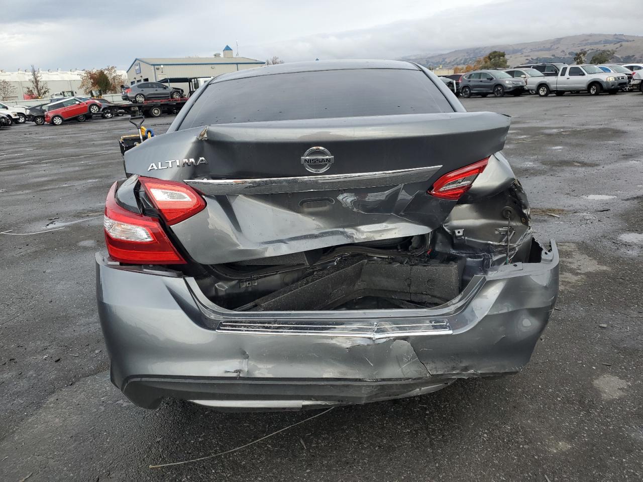 2016 Nissan Altima - Image 6