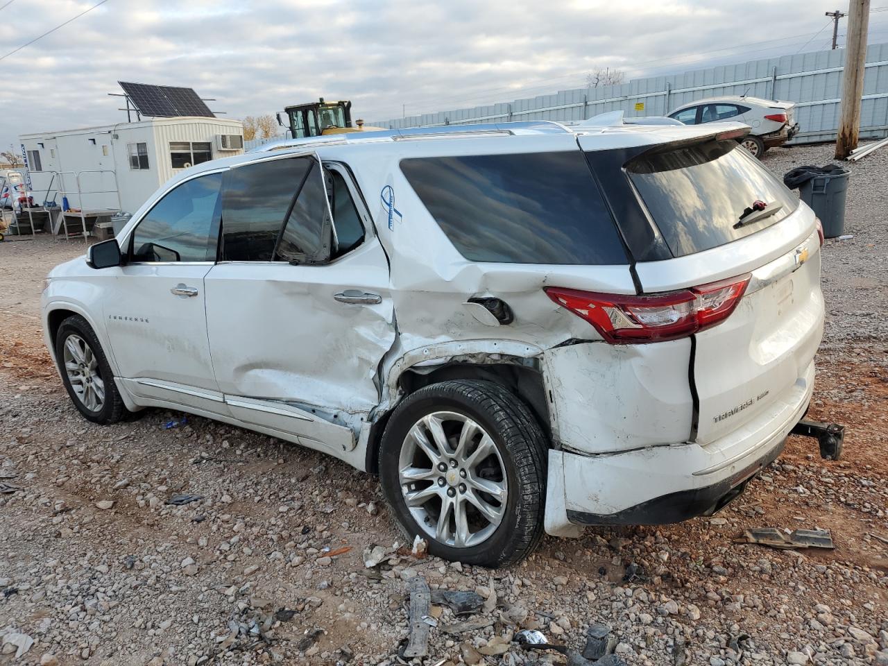 2018 Chevrolet Traverse - Image 2