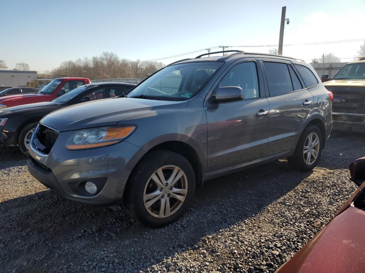 2010 Hyundai Santa Fe - Image 1