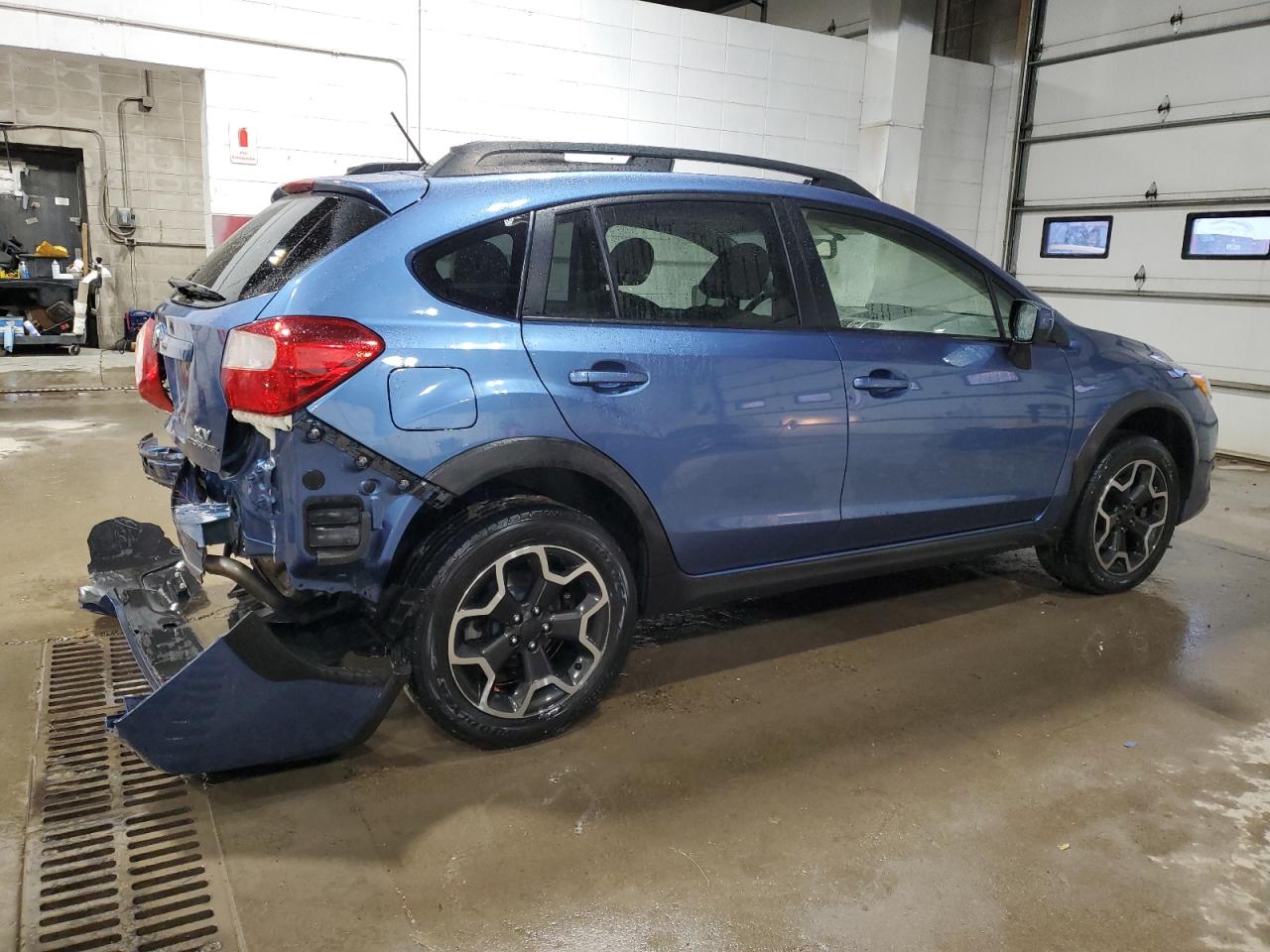 2015 Subaru XV - Image 3
