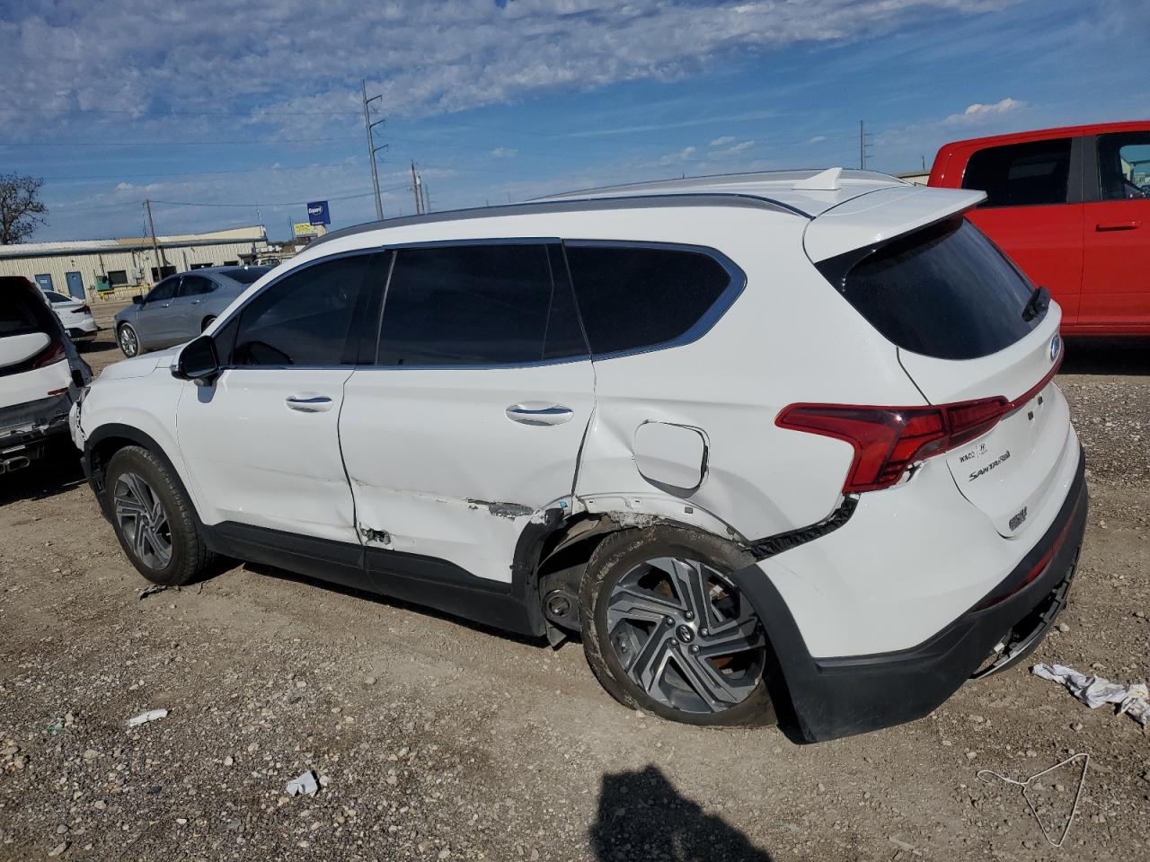 2023 Hyundai Santa Fe - Image 2