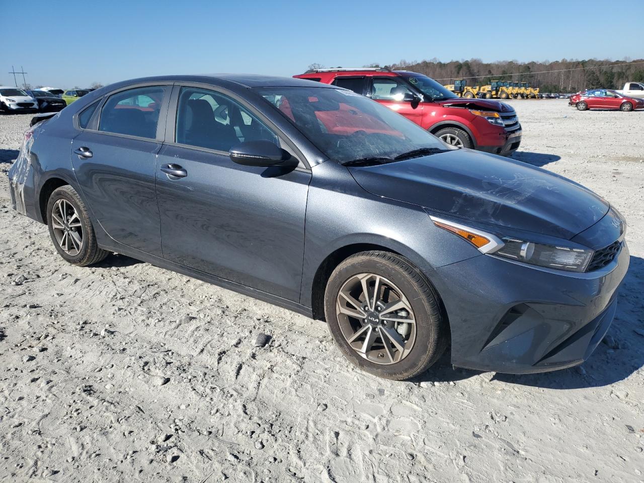 2024 Kia Forte - Image 4