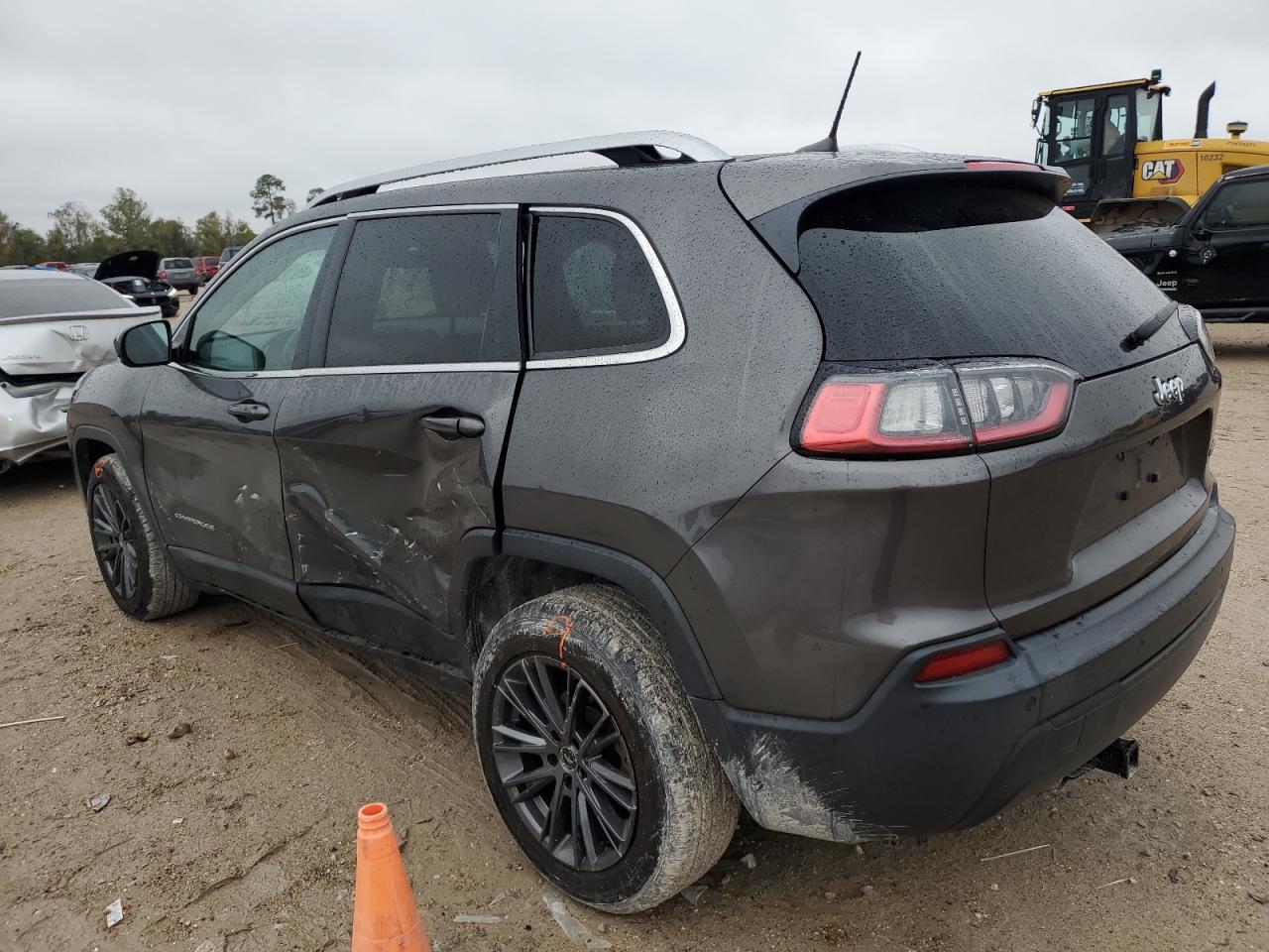 2019 Jeep Grand Cherokee - Image 2