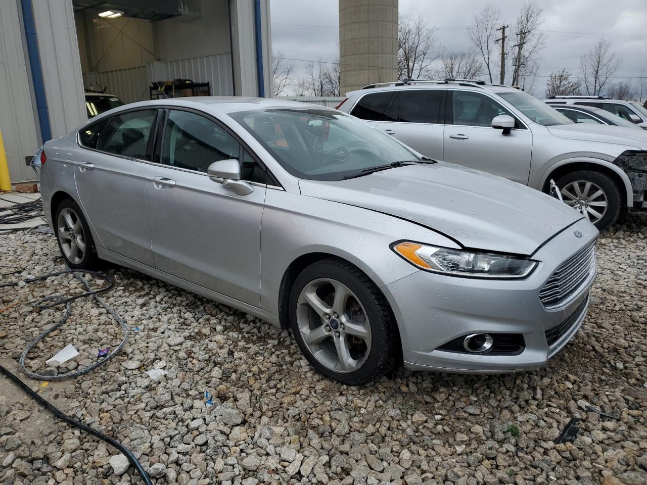 VIN 3FA6P0T9XGR241130 2016 FORD FUSION no.4