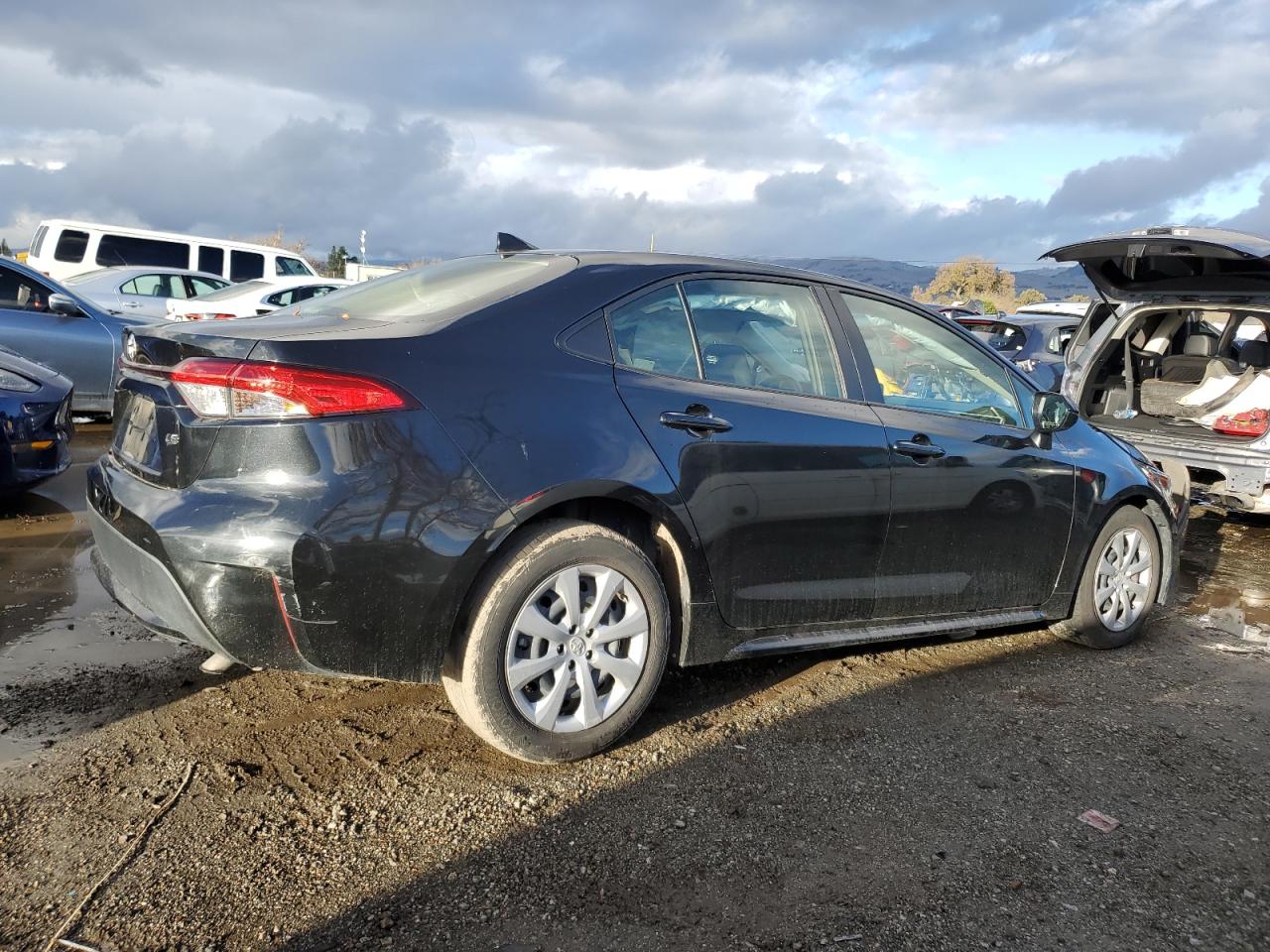 2022 Toyota Corolla - Image 3